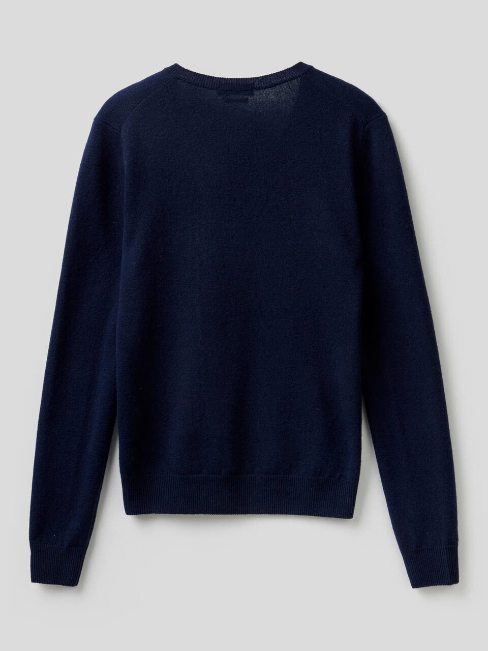 V-neck sweater in pure virgin wool image number 2
