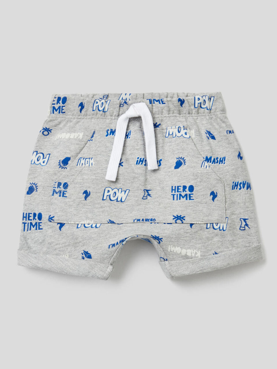 Shorts with maxi pocket image number 1