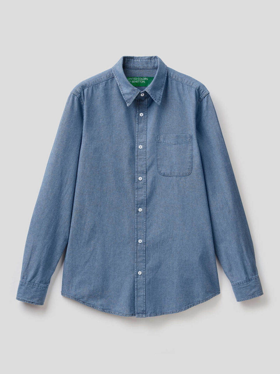 Slim fit shirt in 100% cotton chambray image number 1