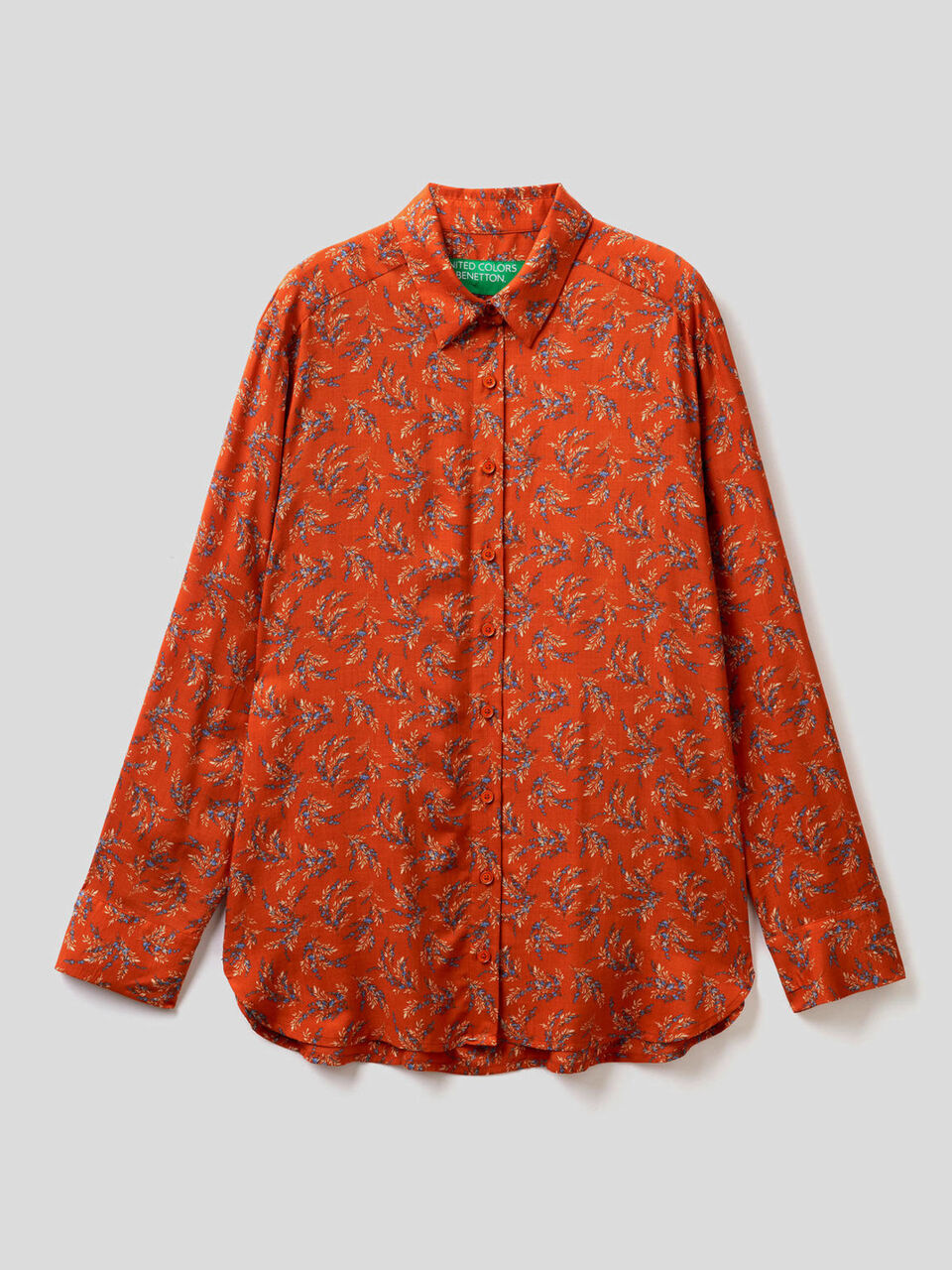 Flowy pattern spring shirt image number 1