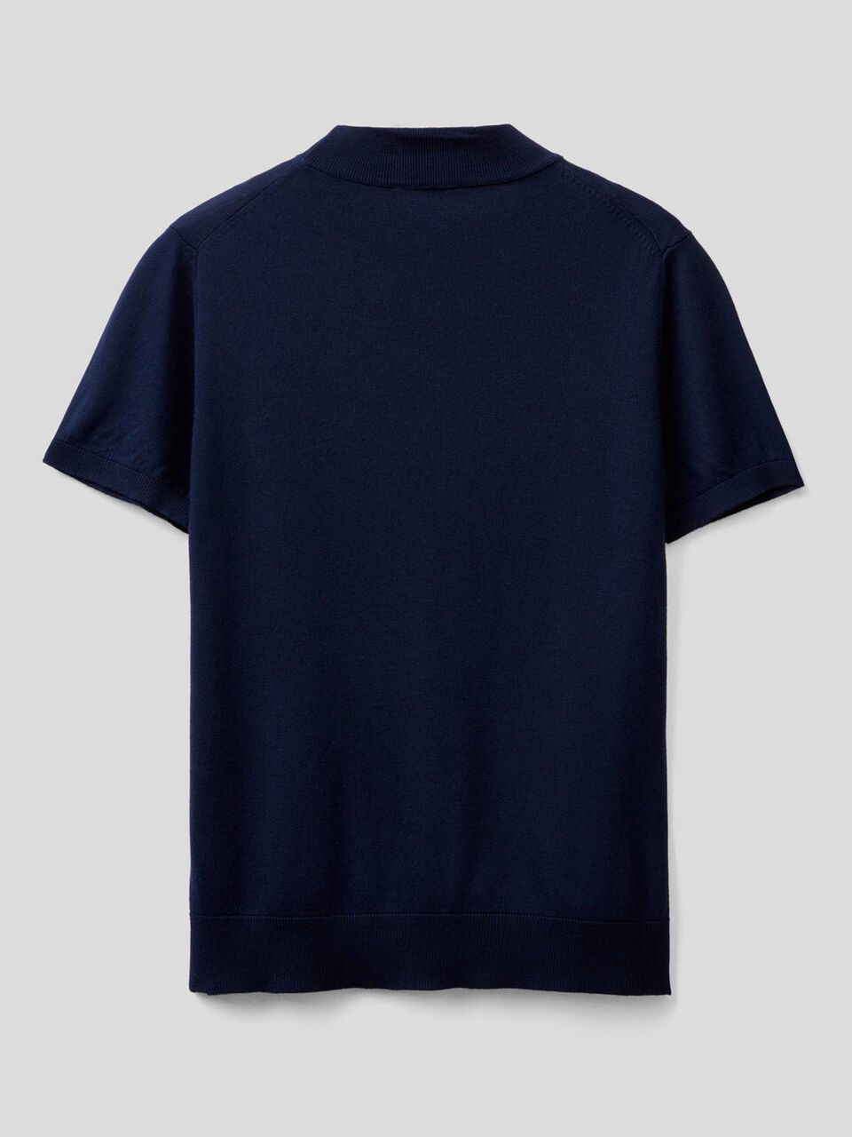 Short sleeve turtleneck sweater image number 2