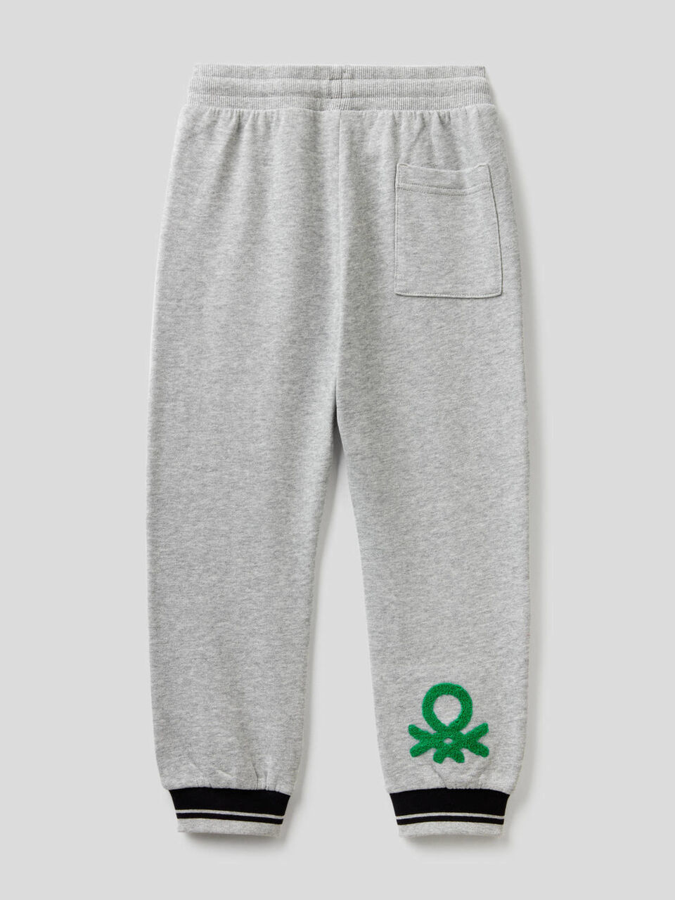 Sweatpants with kangaroo pocket image number 2
