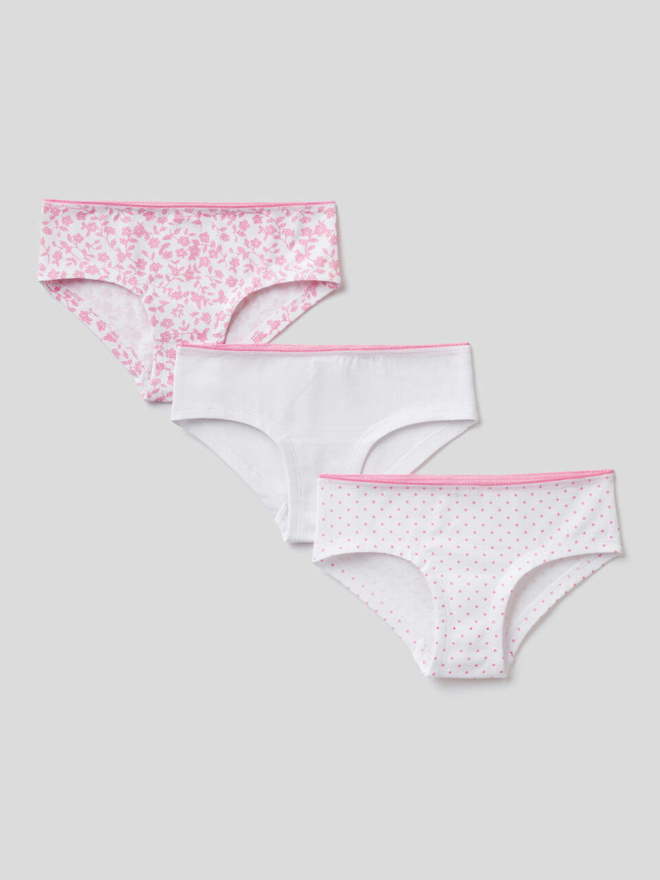 Set of three pairs of underwear in stretch cotton image number 1