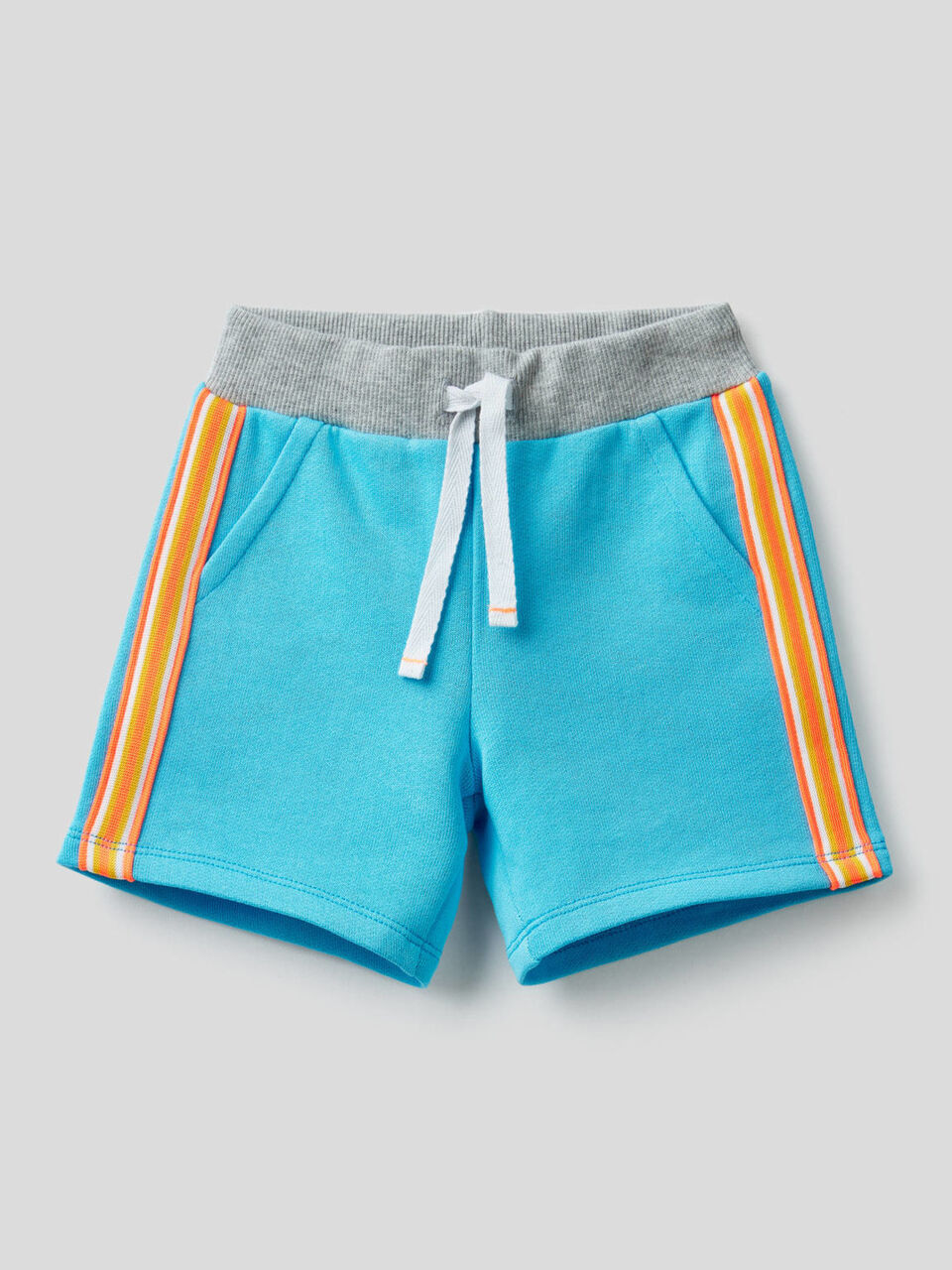 Sweat bermudas with multicolor stripe image number 1