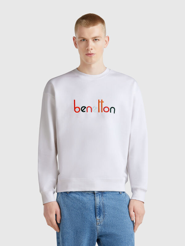 Warm sweatshirt with embroidered logo Men