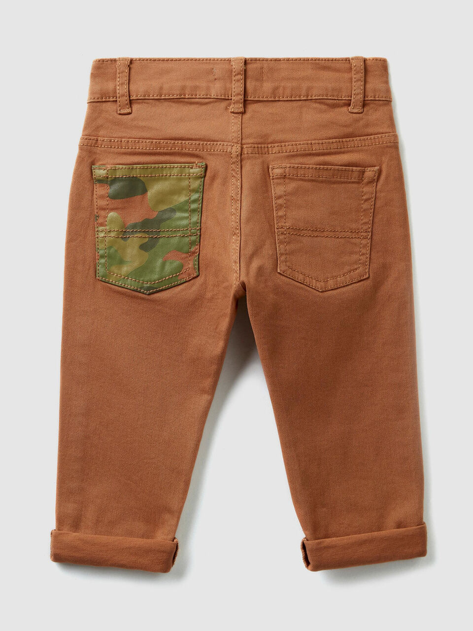 Trousers with patterned details image number 2