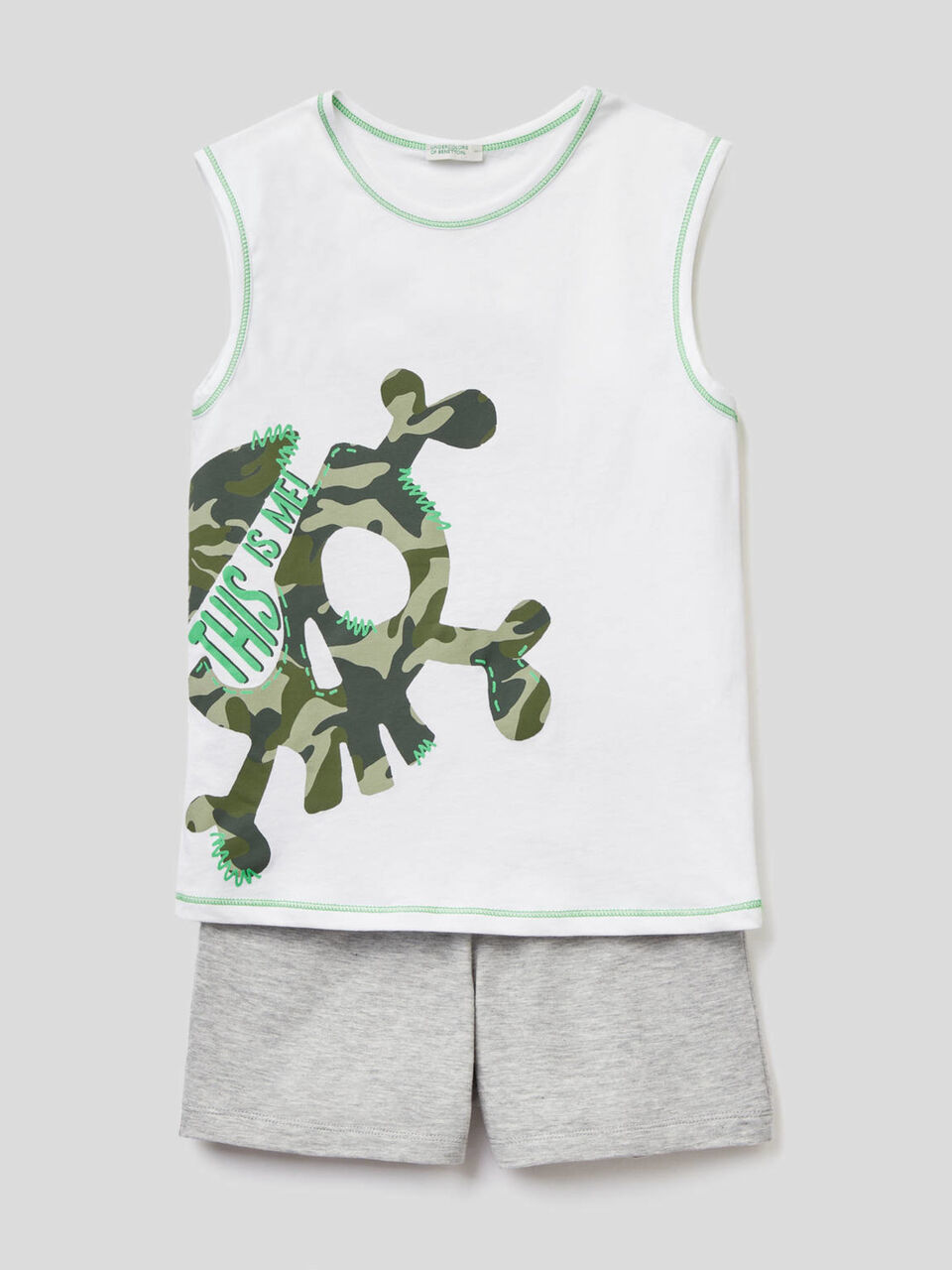 Cotton pyjamas with tank top and bermudas image number 1