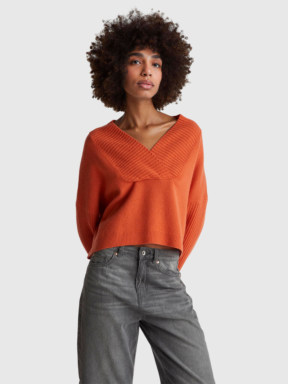 V NECK SWEATER L/S Women image number null