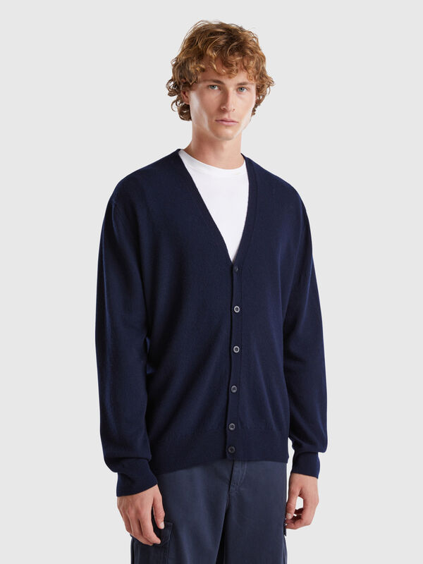 Midnight blue V-neck cardigan in pure Merino wool Men