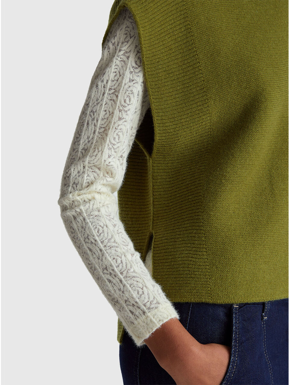 SLEEVELESS SWEATER Women image number null