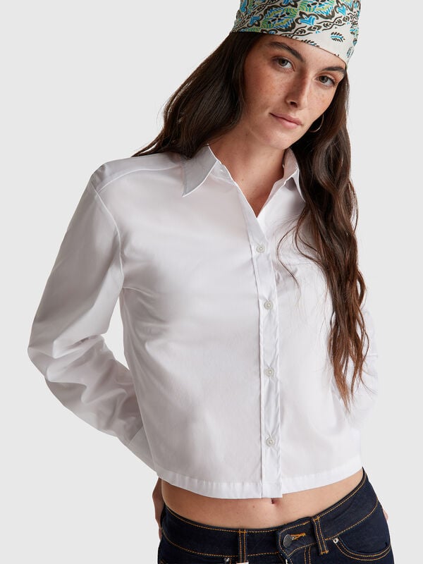 Cropped shirt with pocket Women