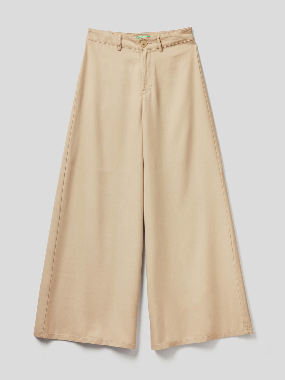 Trousers with wide leg image number 1