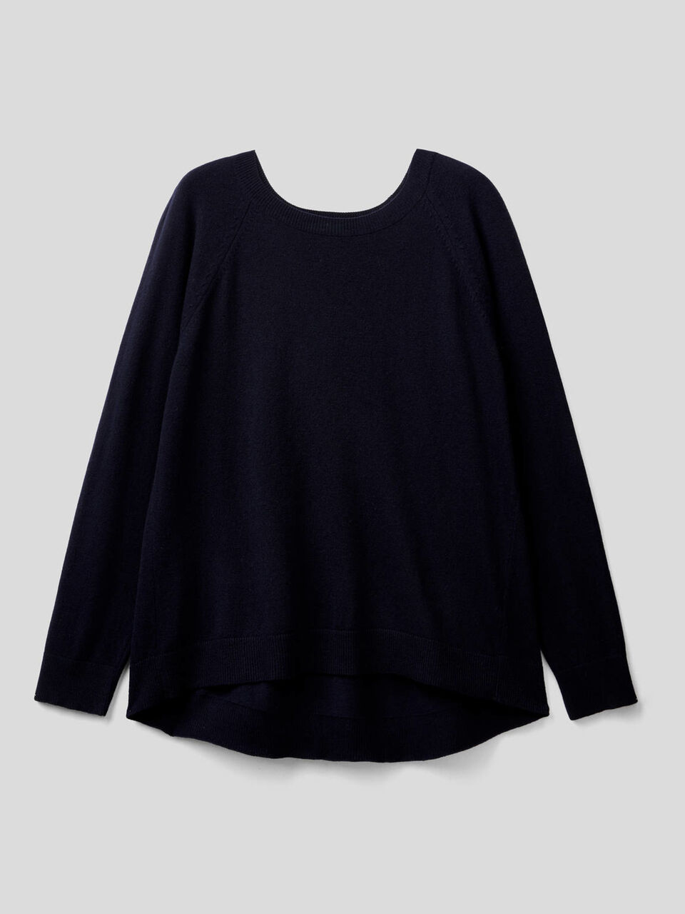 Sweater with pleat on the back image number 1