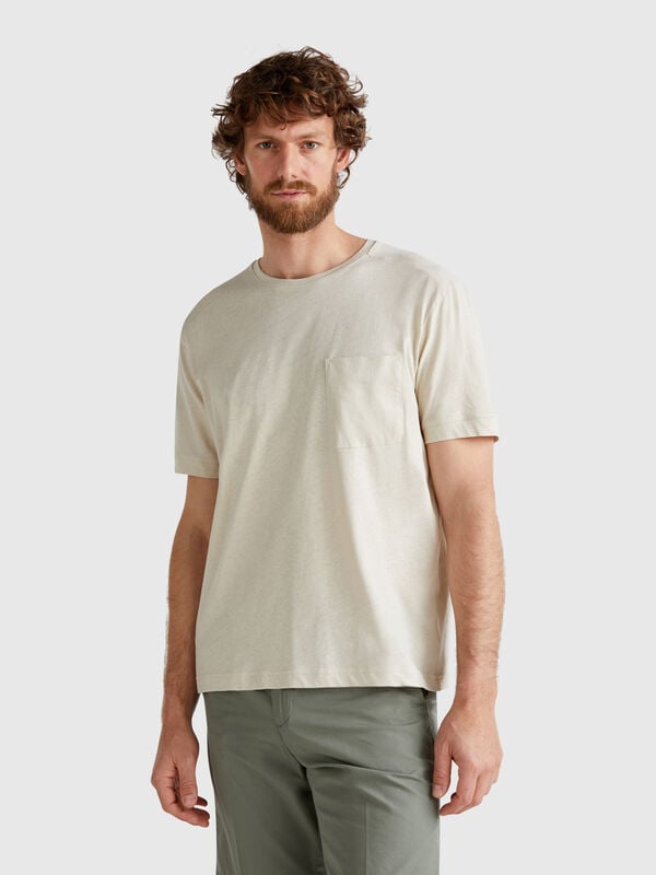 Linen blend t-shirt with pocket Men