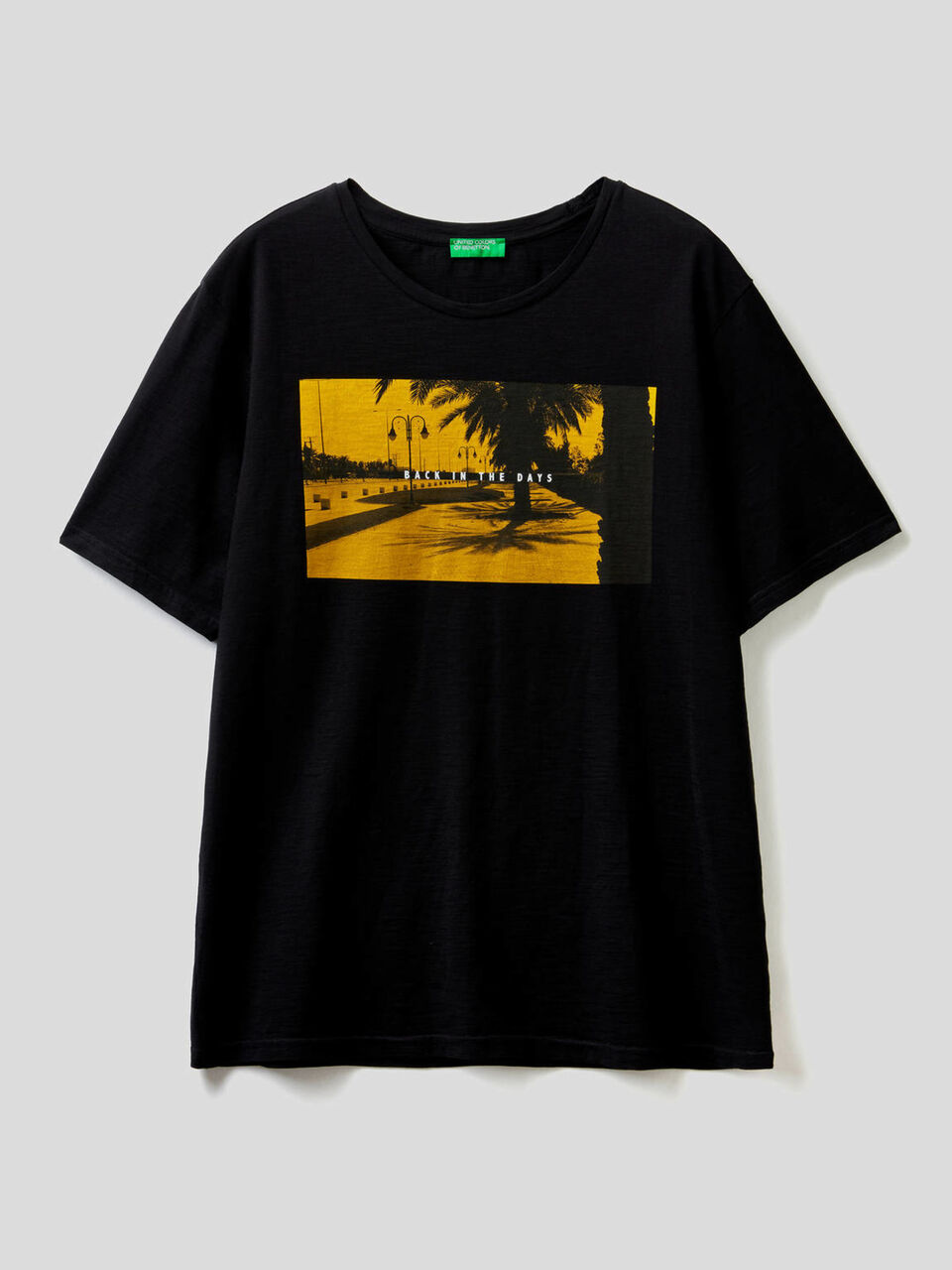 T-shirt with photographic print image number 1