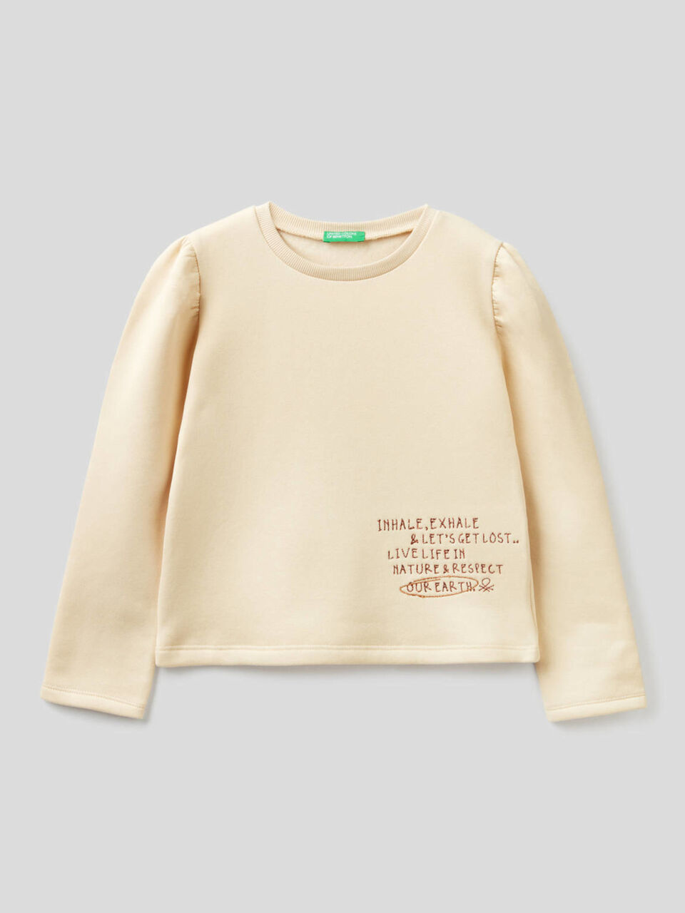 Sweatshirt with gathered shoulders image number 1