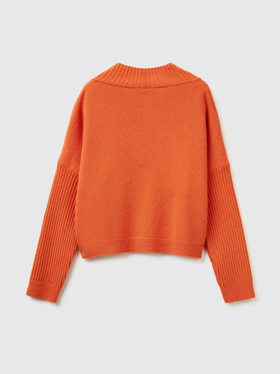V NECK SWEATER L/S Women image number 2