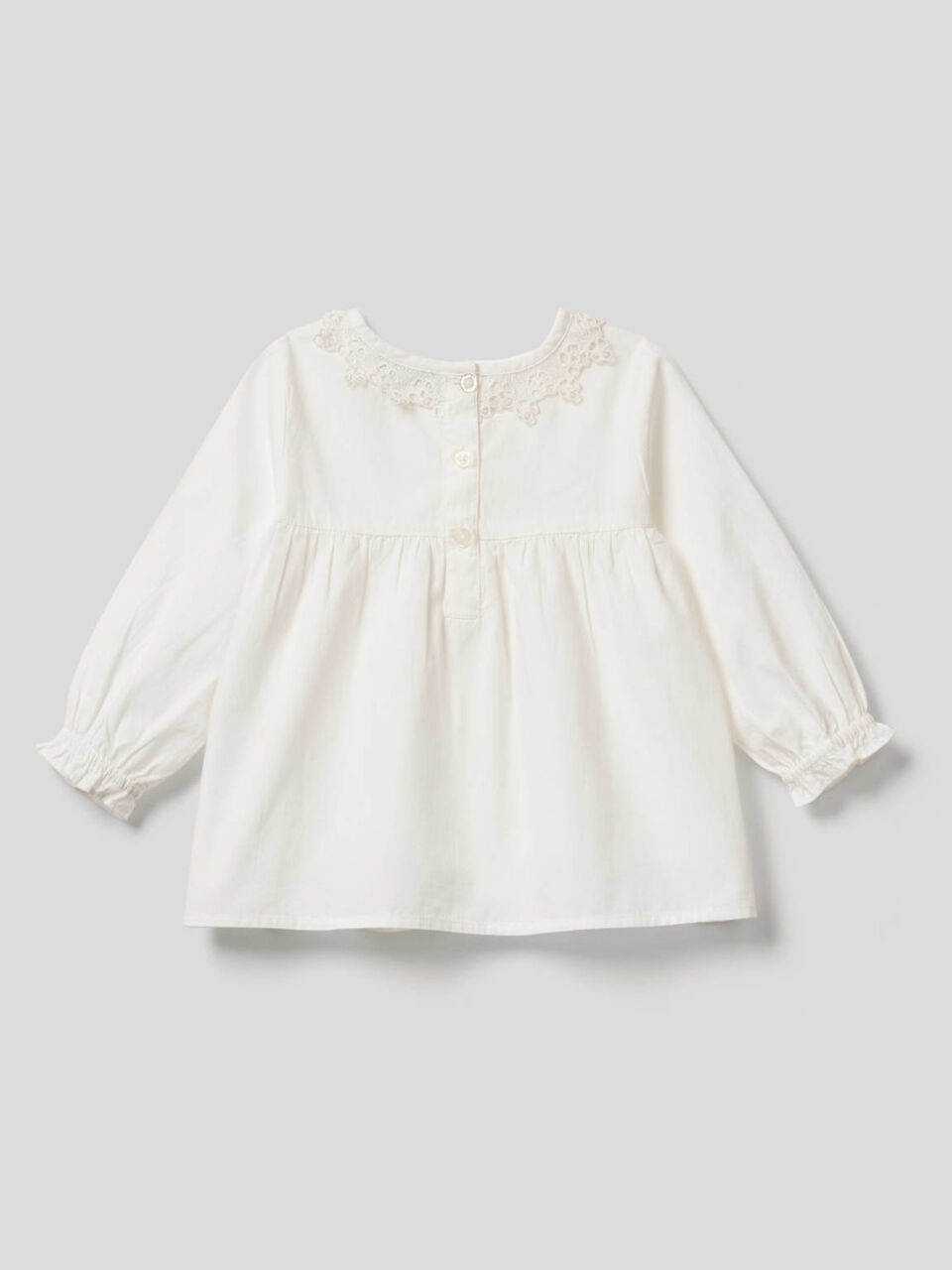 100% cotton blouse with lace collar image number 2