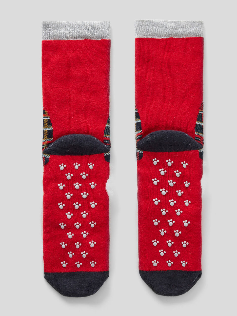 Non-slip terrycloth socks image number 2