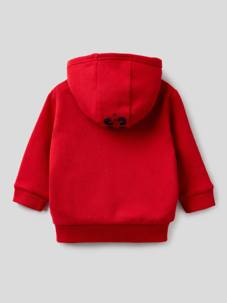 Sweatshirt with fleece-lined hood image number 2