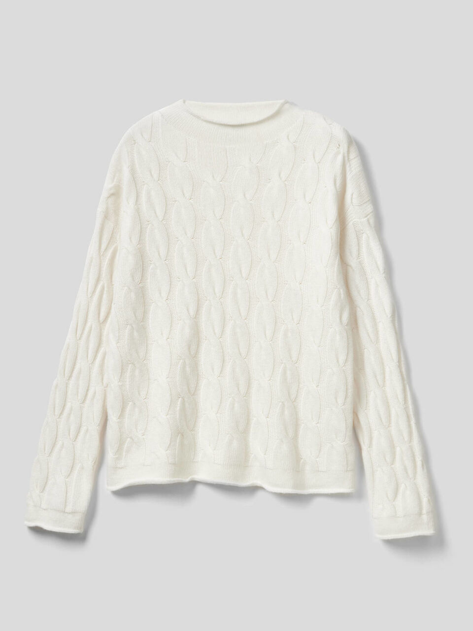 Cable knit sweater image number 1