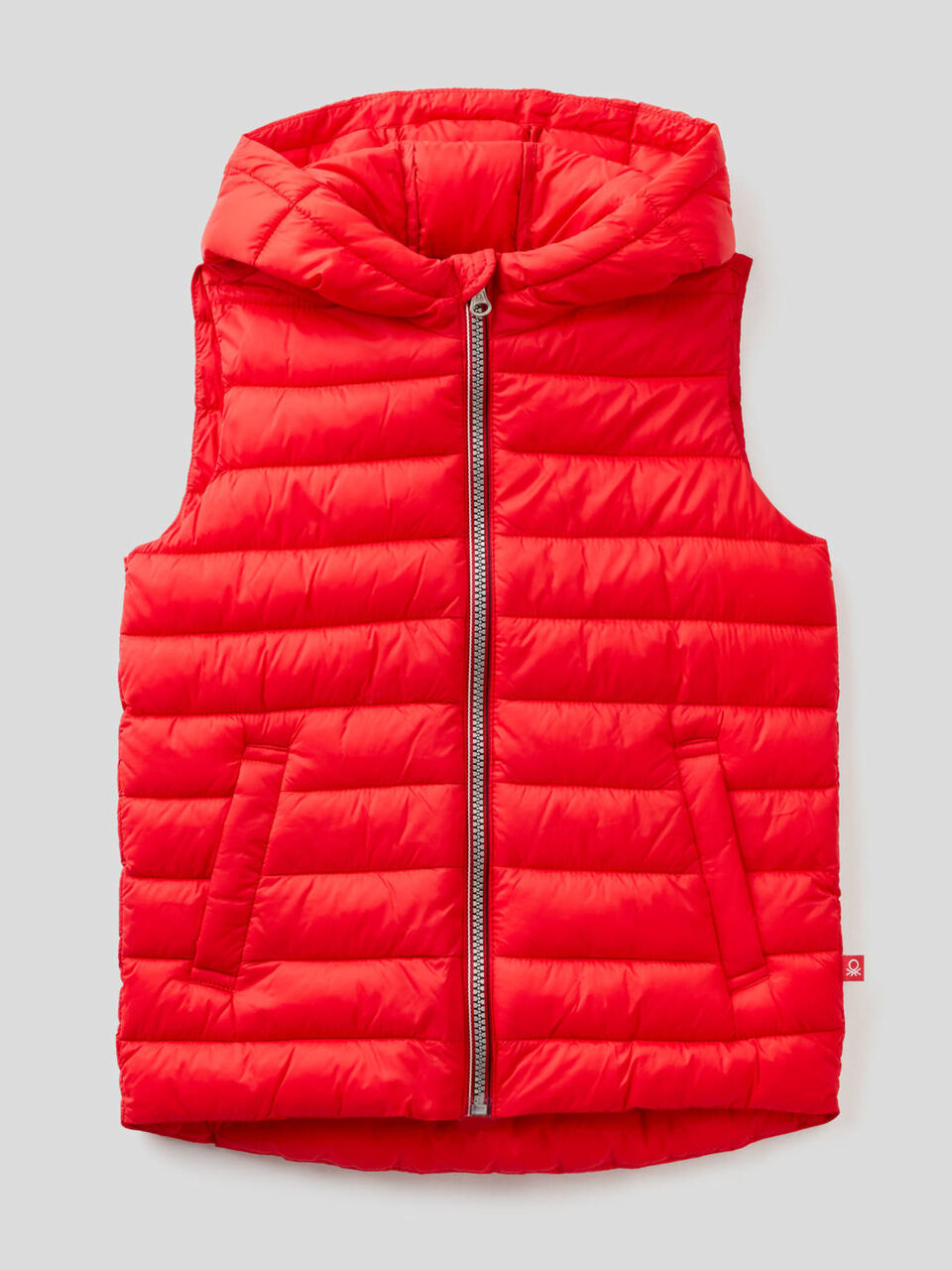 Sleeveless jacket with hood image number 1