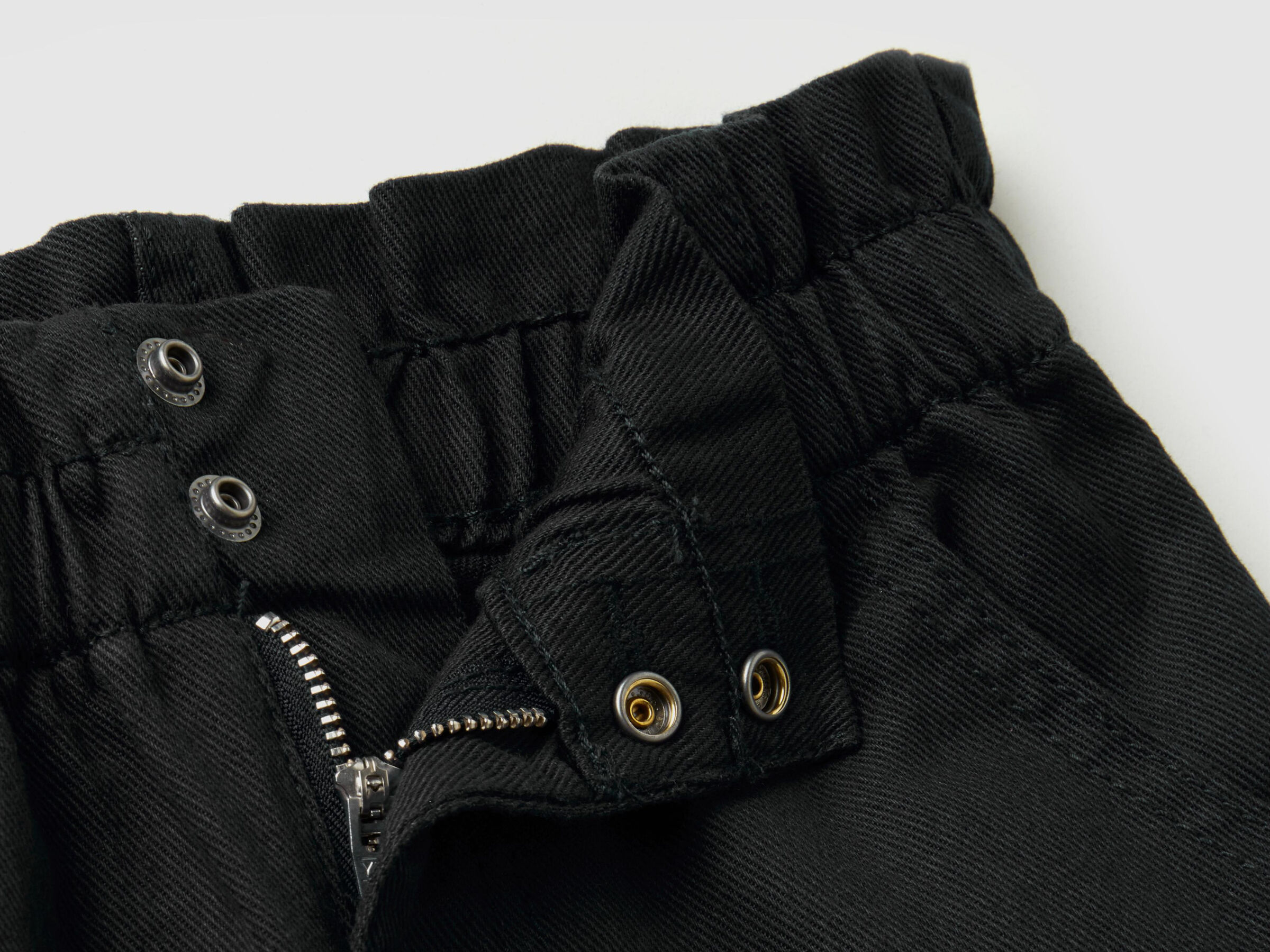 Paperbag trousers in twill image number null