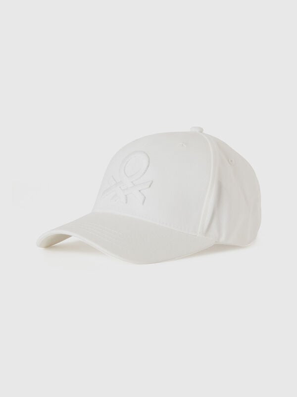 Baseball hat with embroidered logo Men