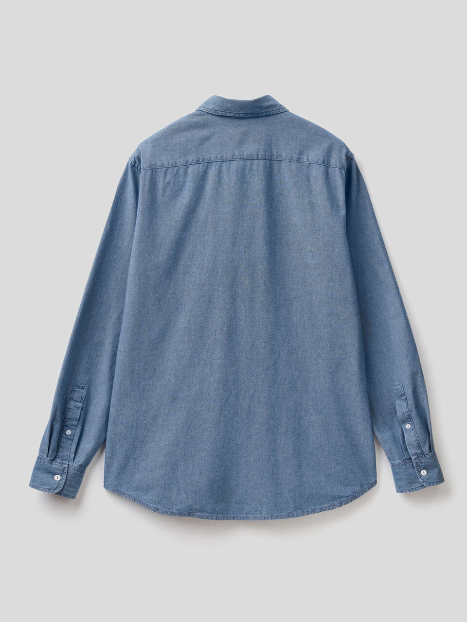 Slim fit shirt in 100% cotton chambray image number 2