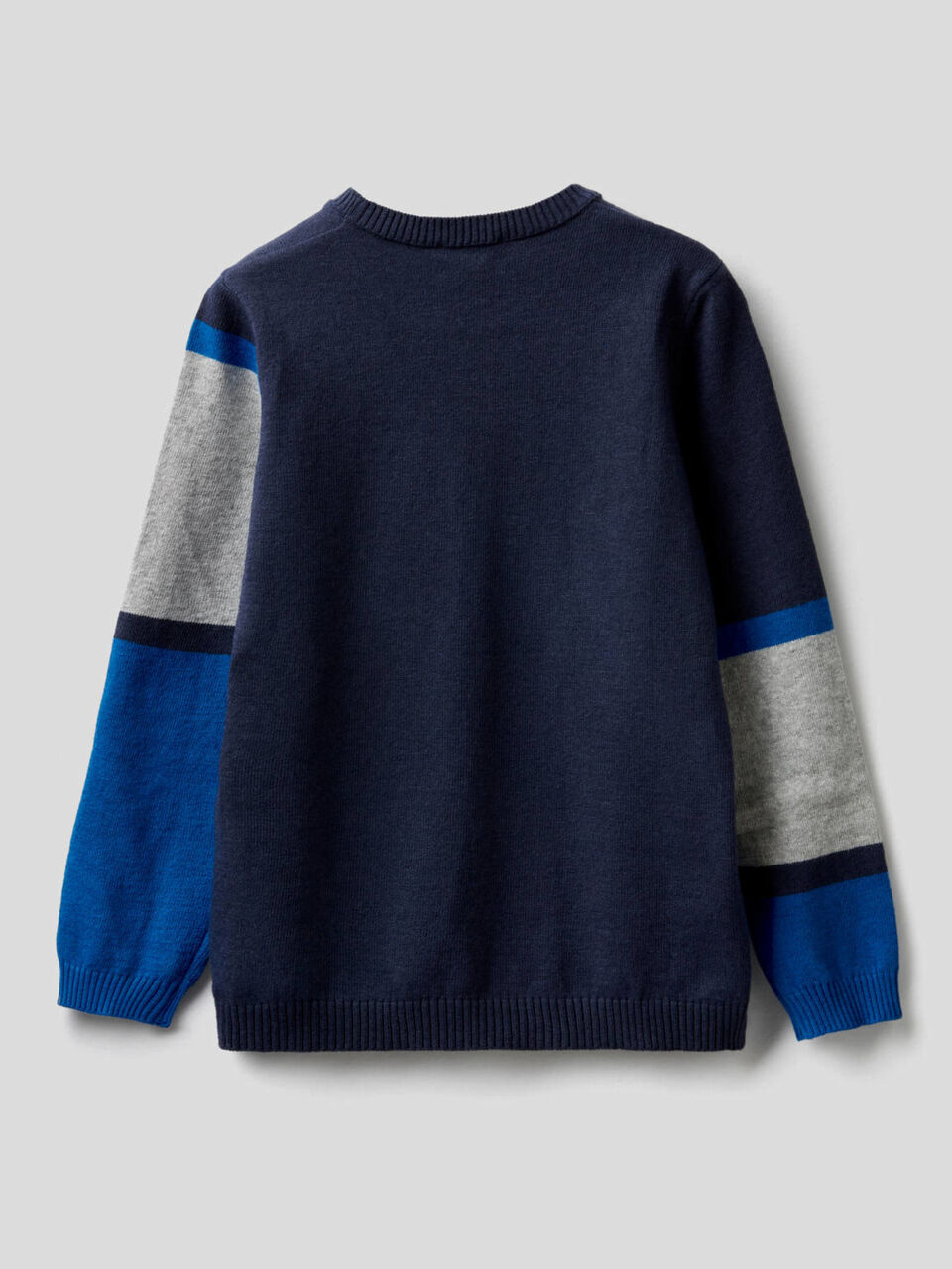 Sweater with logo inlay image number 2