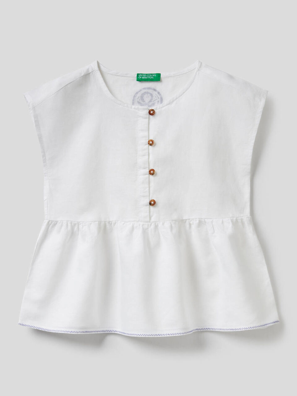 Short sleeve blouse with frills image number 1