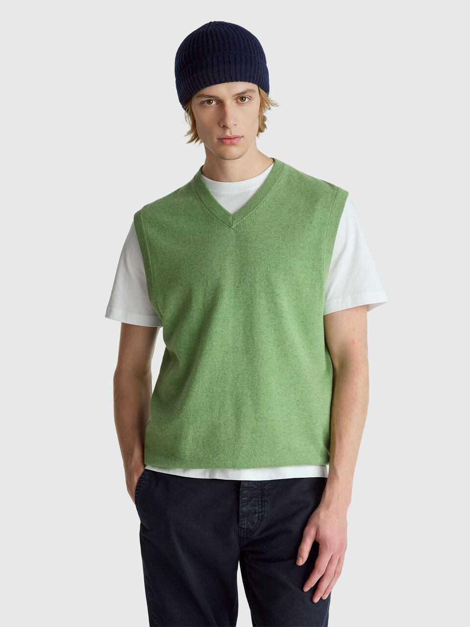 S/L V NECK SWEATER Men image number null