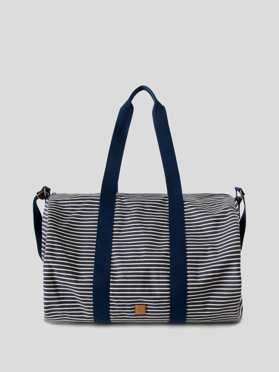 Canvas duffel bag image number 1