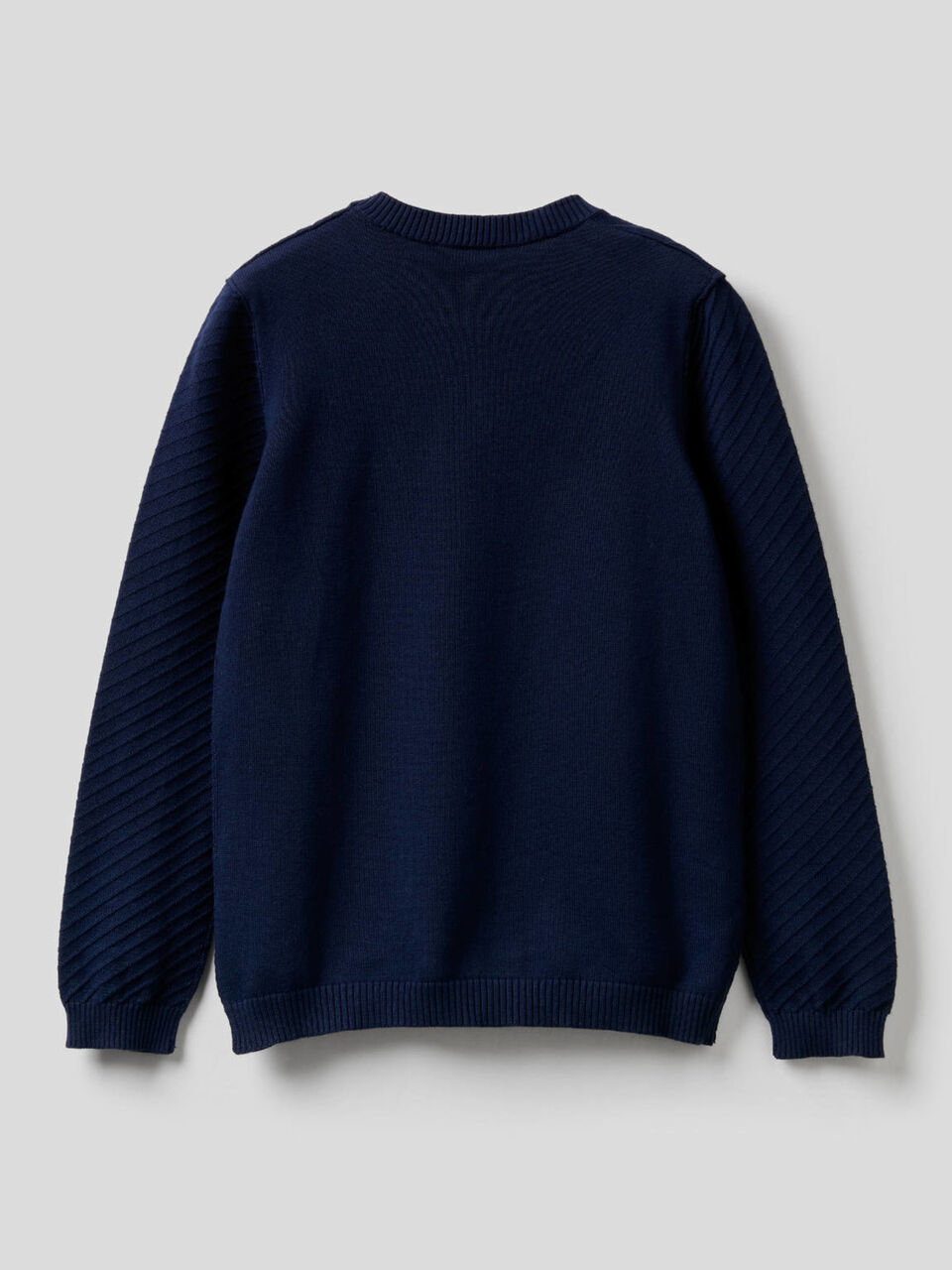 Sweater with diagonal knit image number 2