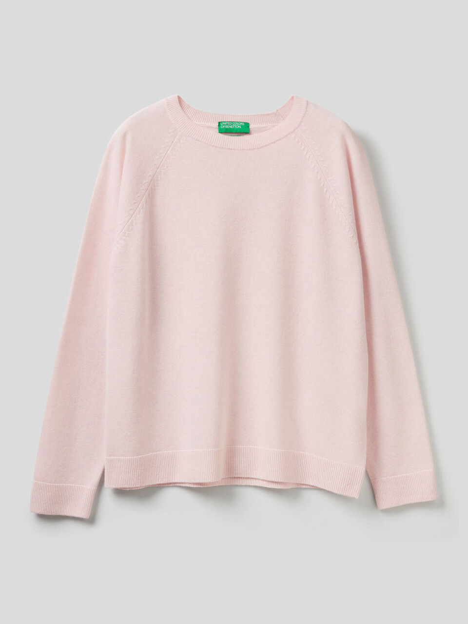 Crew neck sweater in cashmere and wool blend image number 1