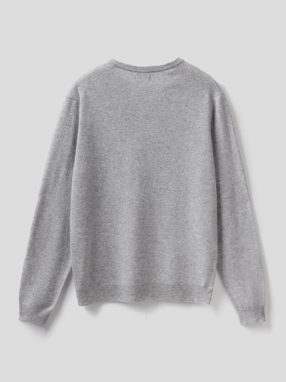 V-neck sweater in pure virgin wool image number 2