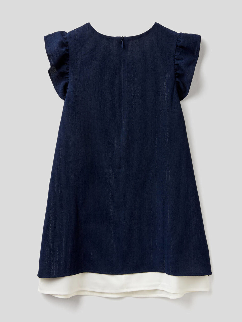 Elegant dress with cap sleeves image number 2