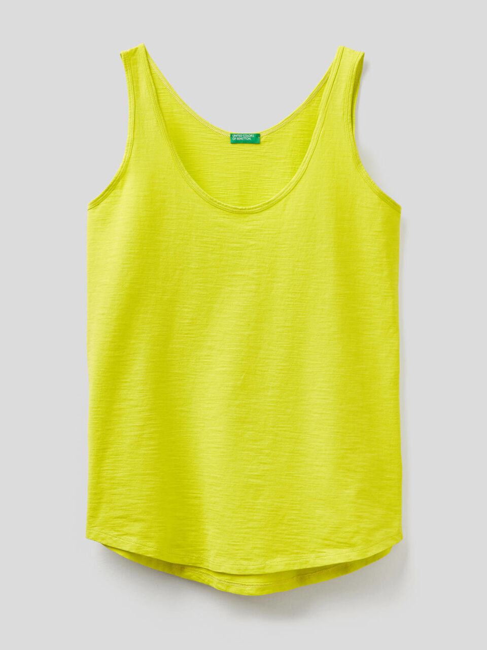 100% cotton tank top with rounded bottom image number 1