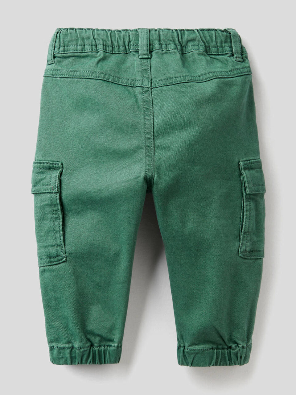 Stretch cotton cargo trousers image number 2