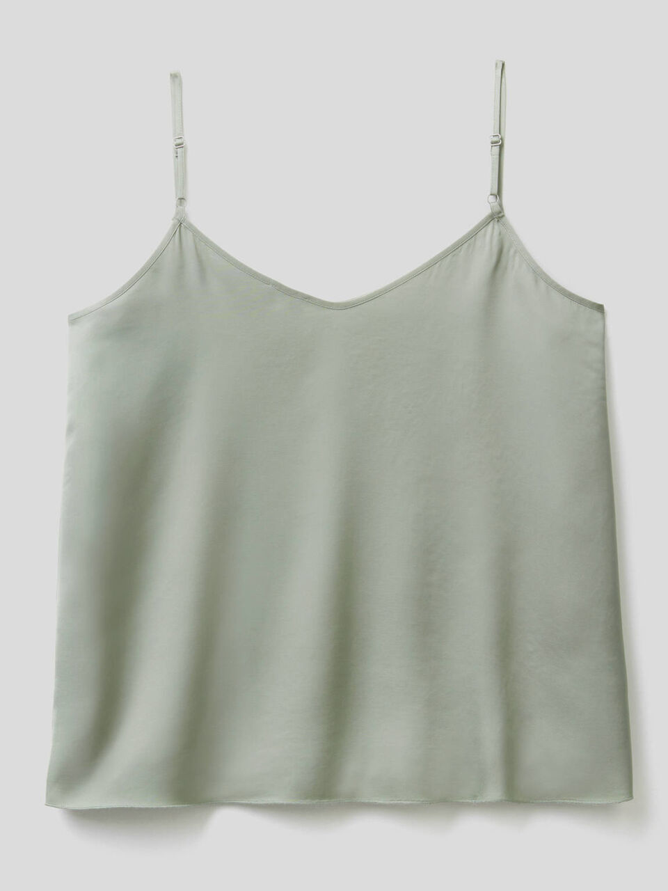 Flowy tank top with shoulder straps image number 2