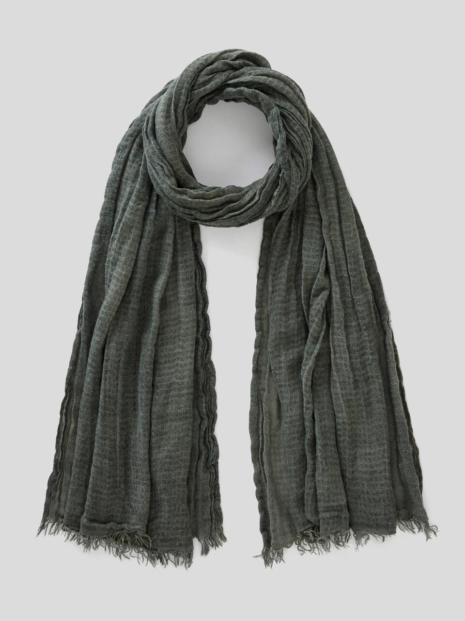 Crinkled fabric scarf image number 1