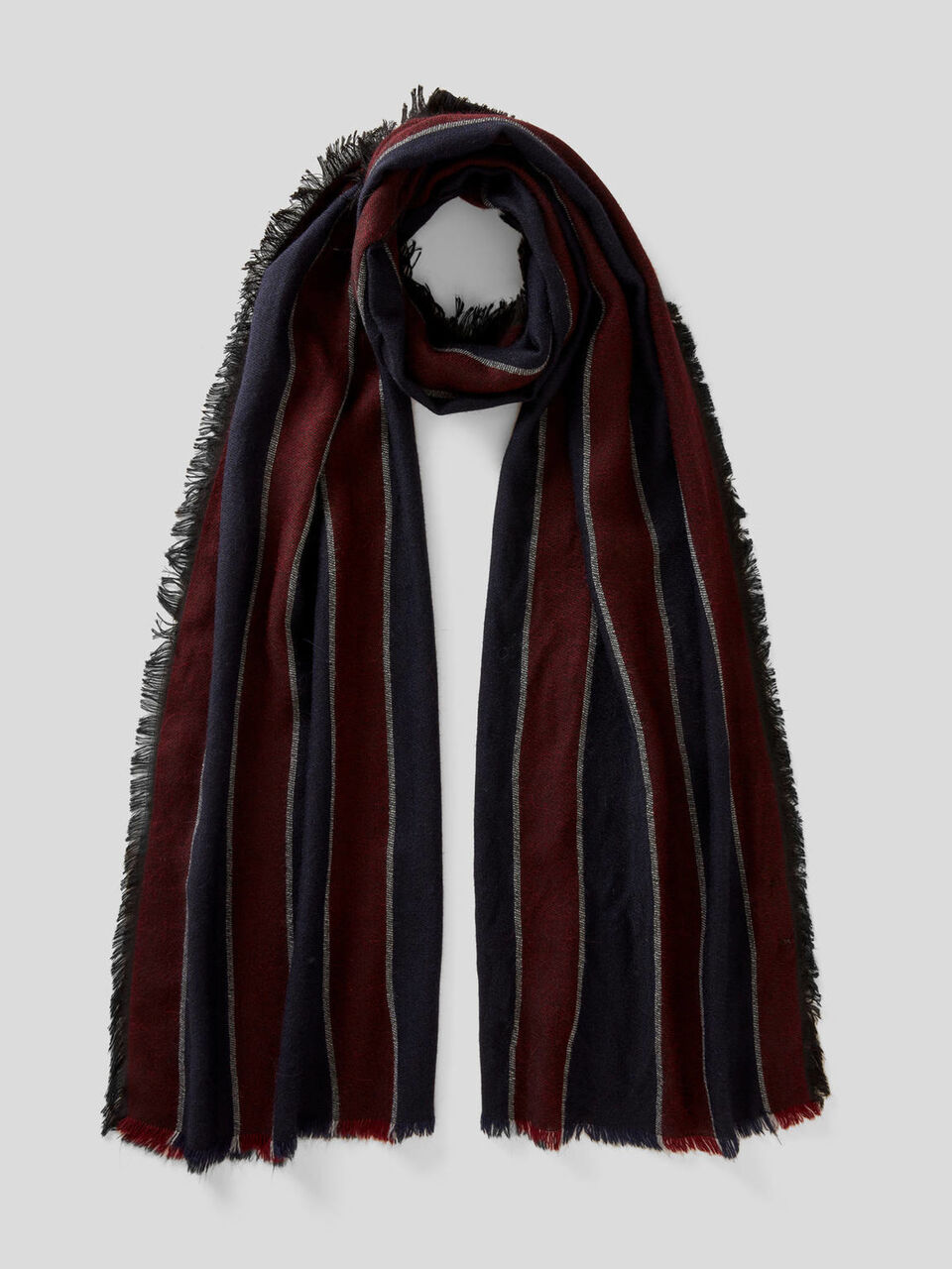 Patterned scarf with fringed hem image number 1