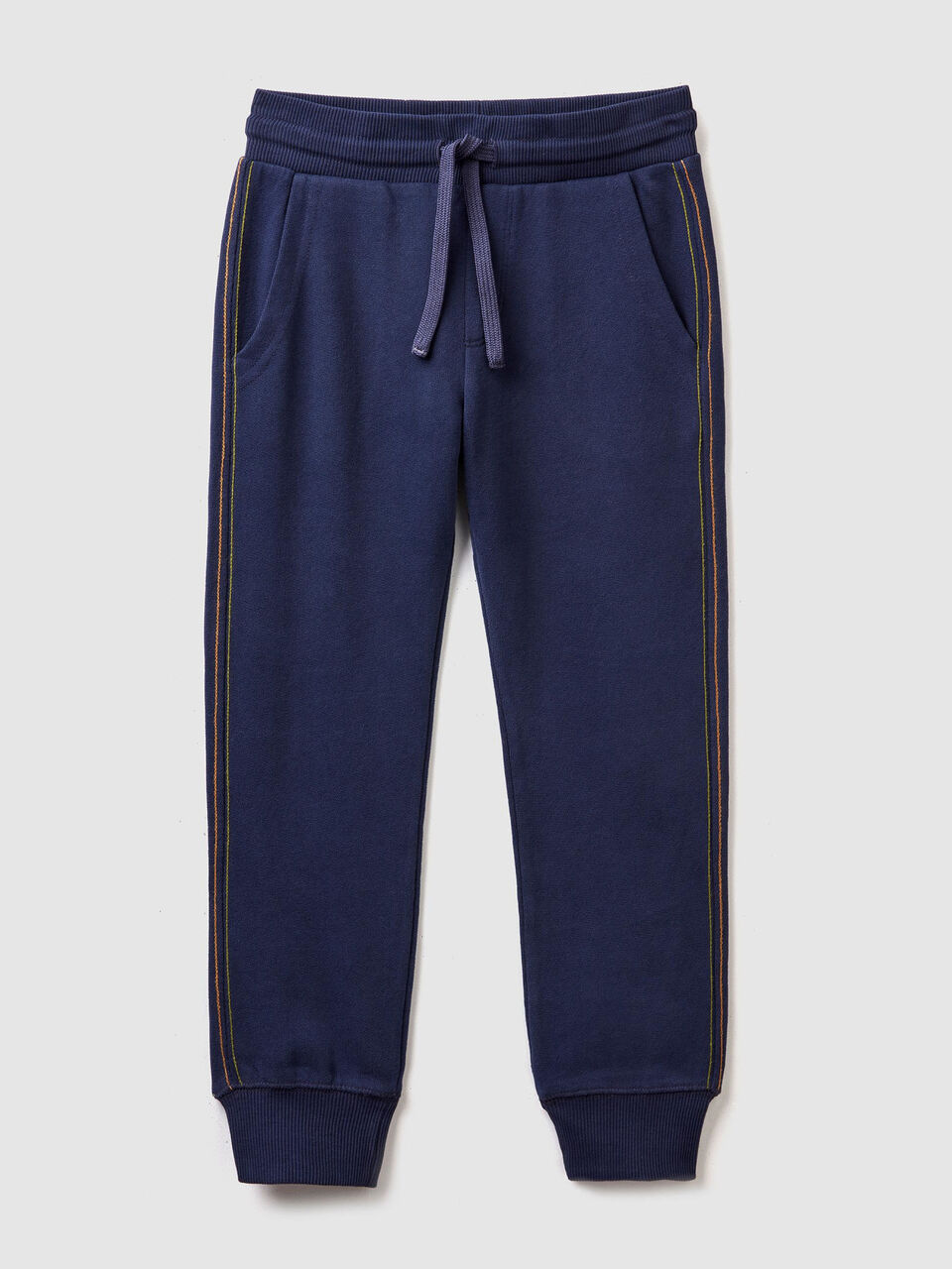 Trousers with printed pocket image number 1