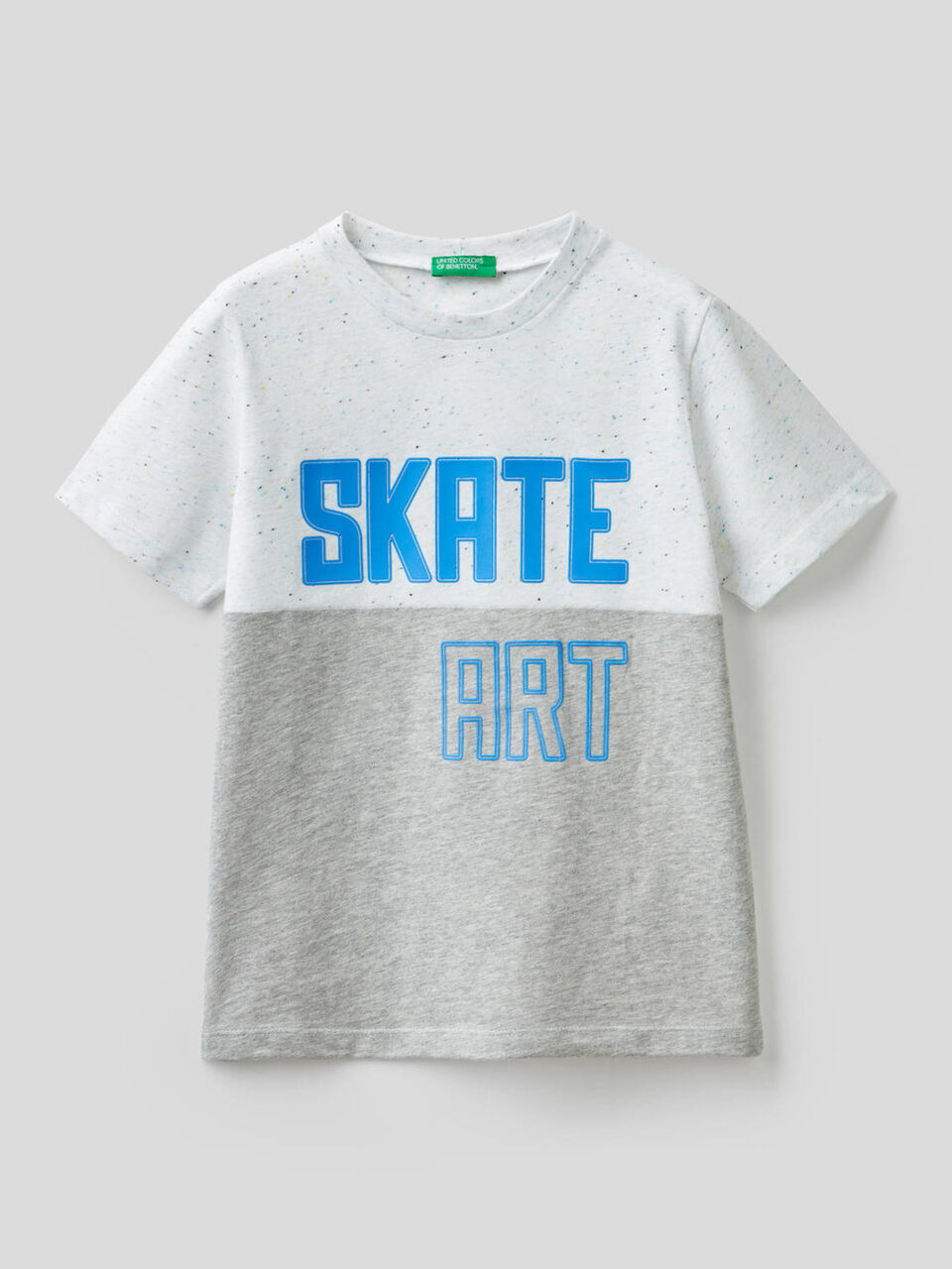 Two-tone t-shirt with print image number 1