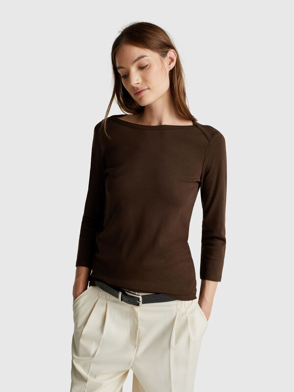 T-shirt with boat neck Women