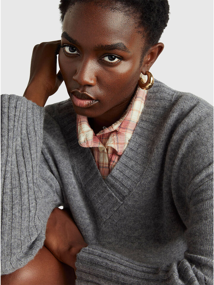 V NECK SWEATER L/S Women