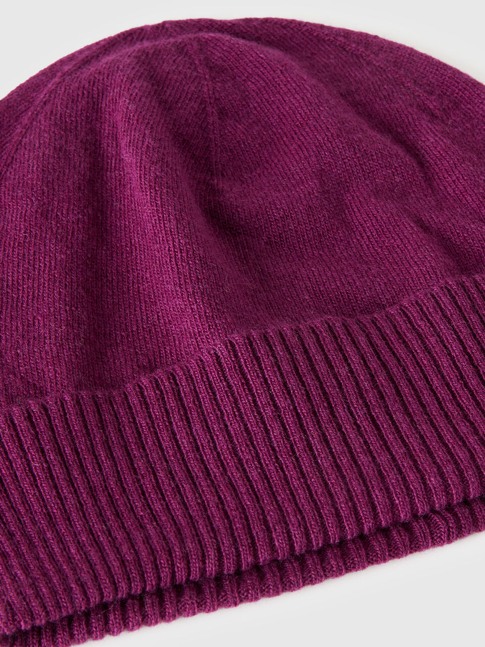 KNITTED - HAT Women image number null