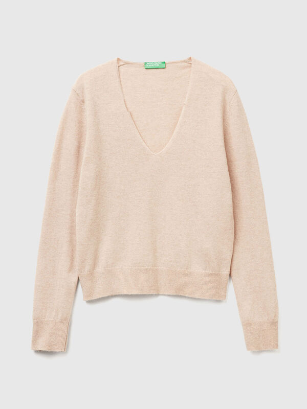 Beige V-neck sweater in pure Merino wool Women