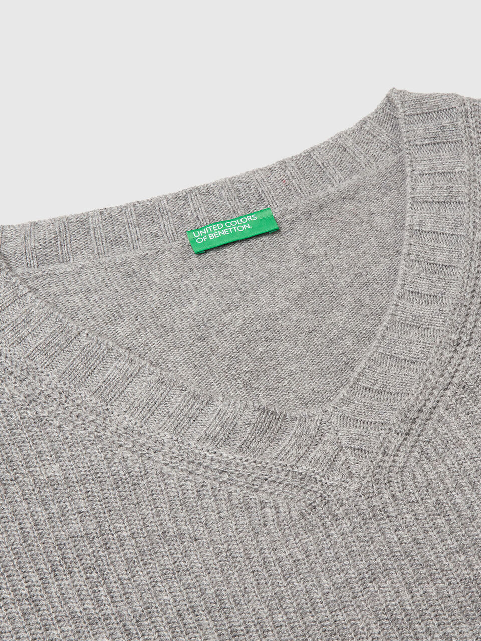 V NECK SWEATER L/S Women image number null