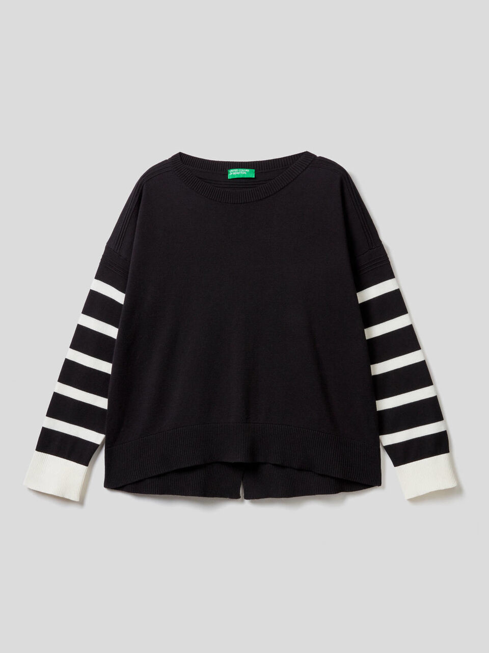 Sweater with slit on the back image number 1